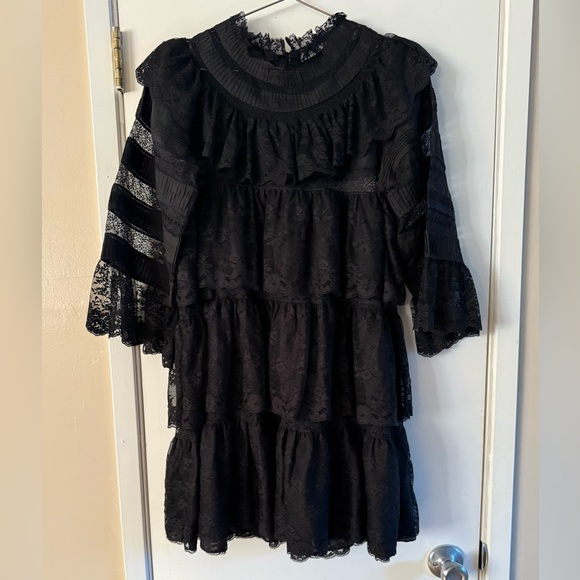 Doen Oralie Tiered Ramie And Lace Mini Dress - Picture 4 of 8
